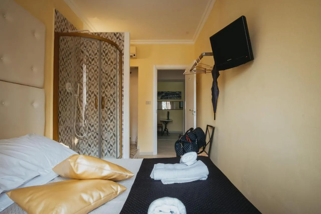 Bed & Breakfast Trevi Rooms In Rome