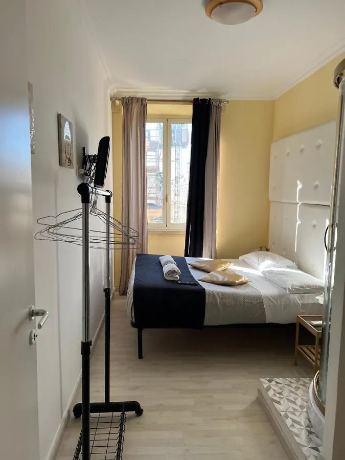 Trevi Rooms In Rome Italy