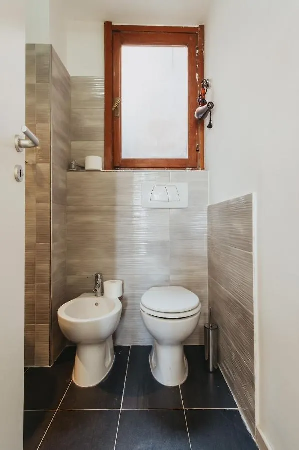 Trevi Rooms In Rome 0*,  Italy