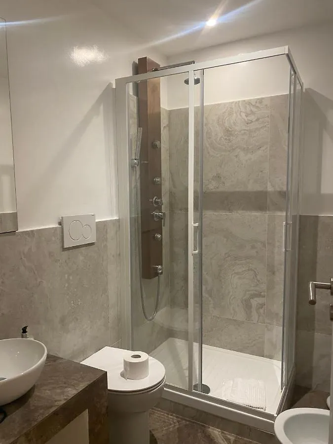 Trevi Rooms In Rome Italy