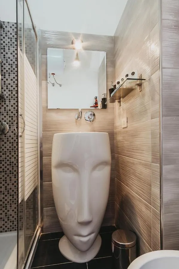 Bed & Breakfast Trevi Rooms In Rome