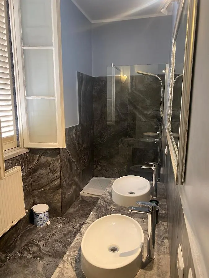 Trevi Rooms In Rome